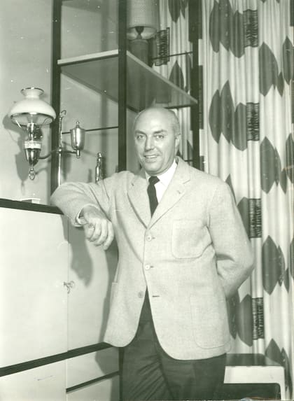 Maurice Jouvet