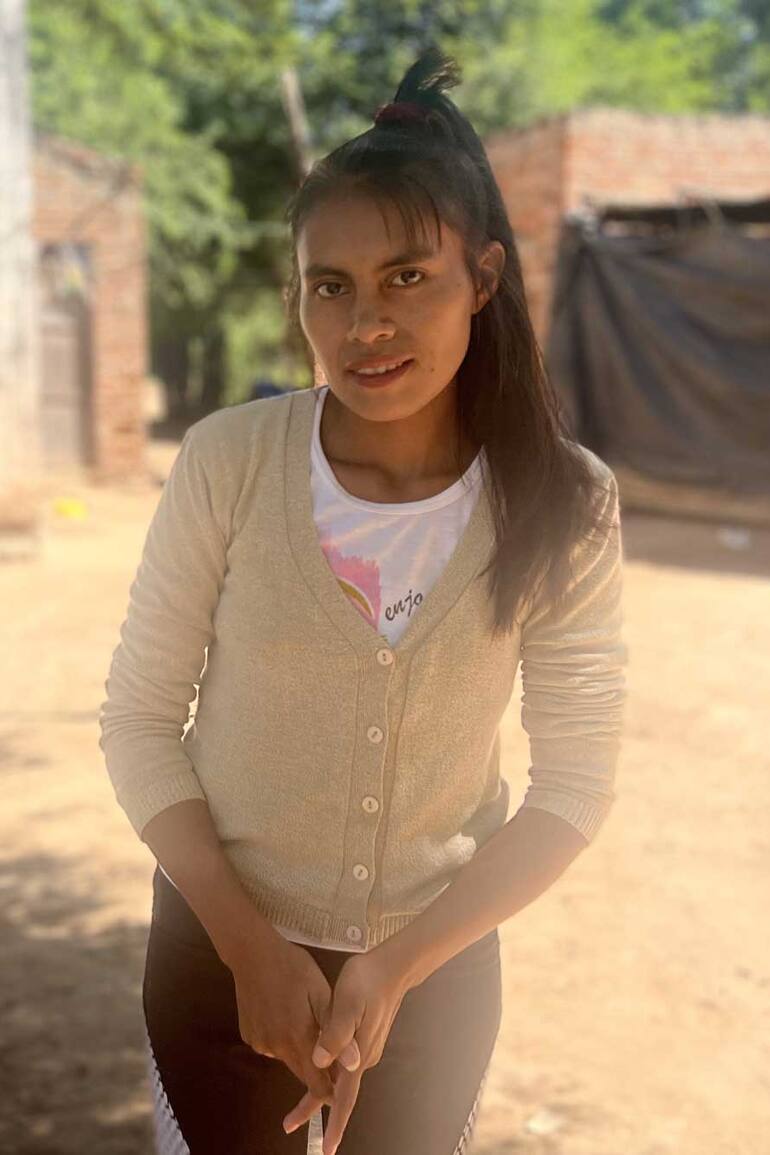 Mauricia Navarrete tiene 24 años y vive en la comunidad Nuevo Asentamiento Barrio Curtiembre, en Ingeniero Juárez, Formosa