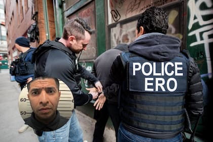 Mauricio Alexander Rivas se encuentra en custodia de ICE. Foto: Canva