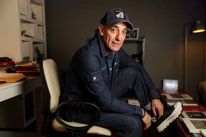 Mauricio Dayub, un creador versátil que no le teme a las alturas, ni a intentar de nuevo