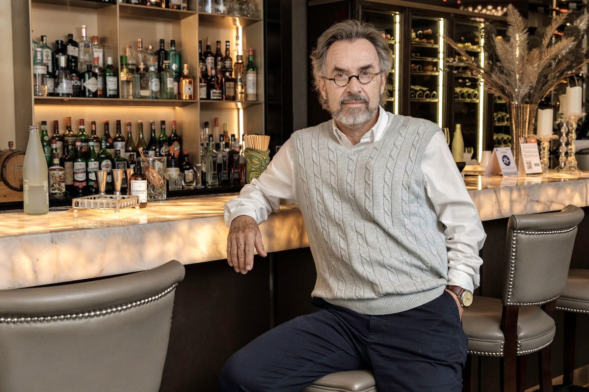 Mauricio García Villegas es doctor en Ciencia Política por la Universidad Católica de Lovaina (Bélgica) y doctor honoris causa por la Escuela Normal Superior de París- Saclay.