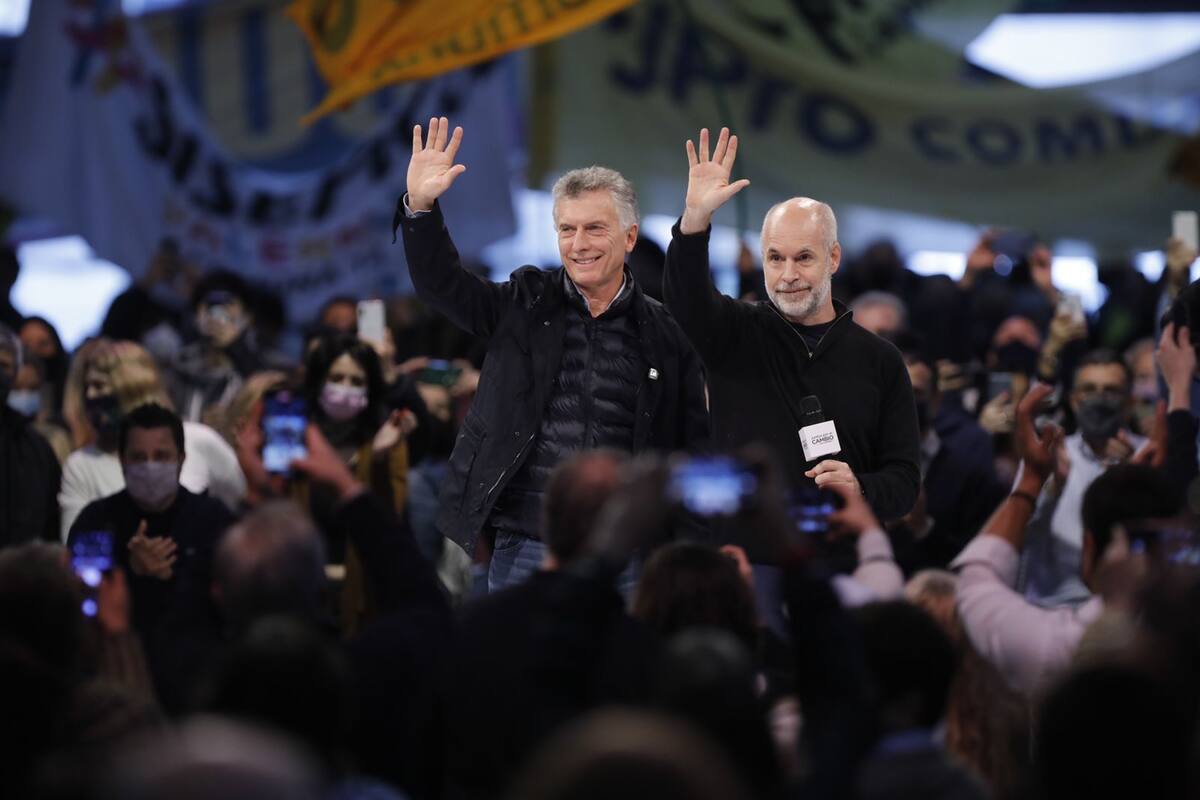 Mauricio Macri con Horacio Rodríguez Larreta en el acto de Juntos por el Cambio