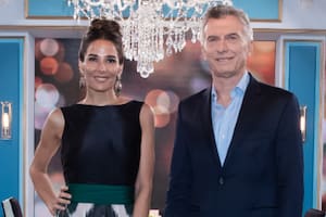 Mauricio Macri con Juana Viale en La noche de Mirtha Legrand (eltrece) (Crédito: Twitter/@MirthaLegrand)
