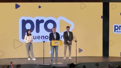 Mauricio Macri encabeza un acto de Pro en Olivos