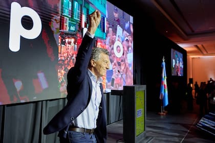 Mauricio Macri encabezó actos en distintas provincias en el marco de la gira "Próximo Paso"