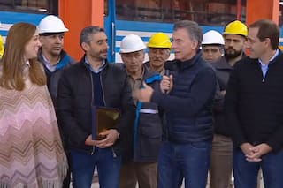 Macri a Vidal tras los dichos de Cristina: "A los cinco, eras virginal seguro"