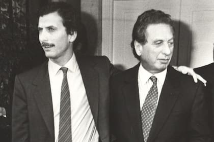 Mauricio Macri junto a su padre Franco