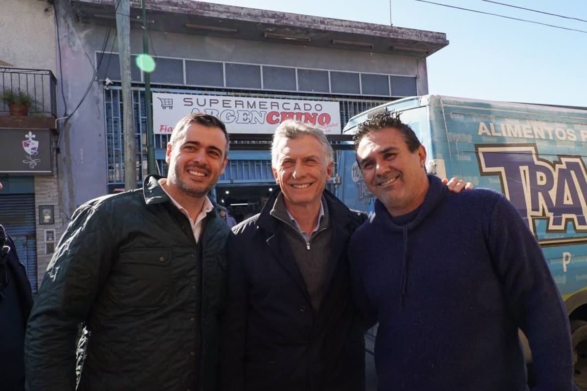 Mauricio Macri recorrió hoy una zona comercial en Ituzaingó