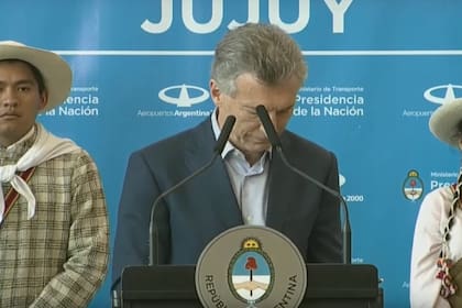 Mauricio Macri vivió un incómodo momento en Jujuy gracias a su celular