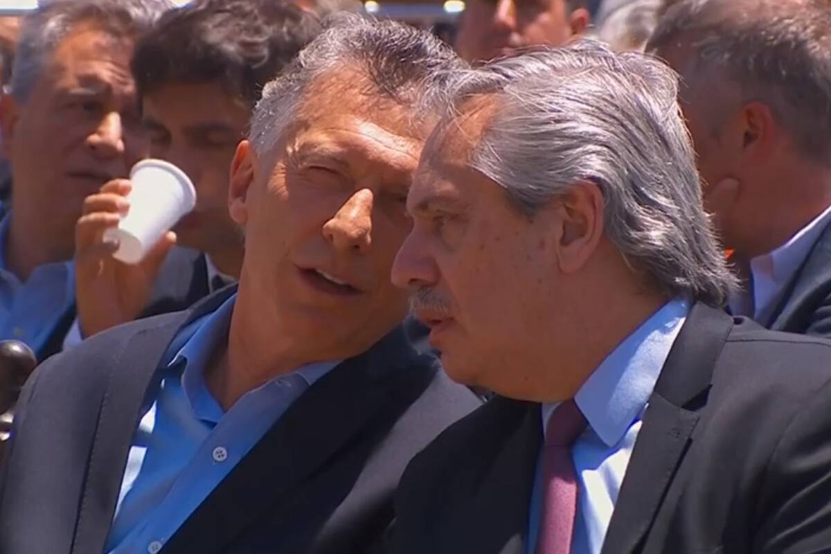 Mauricio Macri y Alberto Fernández, en Luján
