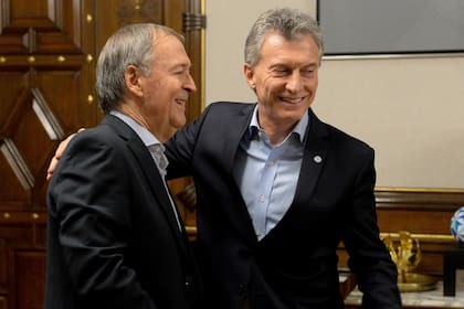 Mauricio Macri y el gobernador cordobés, Juan Schiaretti