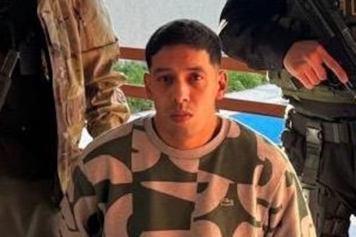 Mauricio “Mauri” Ayala, sindicado líder de una banda narcocriminal con base en zona oeste de la ciudad de Rosario y que tenía un pedido de captura vigente del 1 de marzo de 2024 por hechos vinculados a balaceras y otro requerimiento de la Justicia Federal