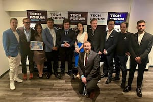 Mauricio Novelli y Javier Milei en Tech Forum