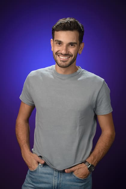Mauricio Nozica: "Siempre era eso de ´estudiar para ser alguien´ y estudié ingeniería, pero quería hacer teatro"