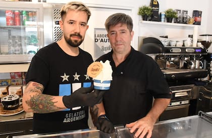 Mauricio y Rubén Rapallo.