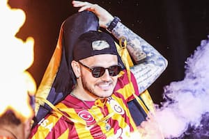 Mauro Icardi volvió a Estambul y despertó el clamor de los hinchas