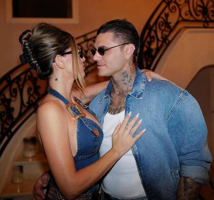 Mauro Icardi y la China Suárez, apasionados a puro jean con jean