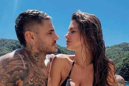 Mauro Icardi y la China Suárez enamorados en Turquía (Foto: Instagram/@sangrejaponesa)