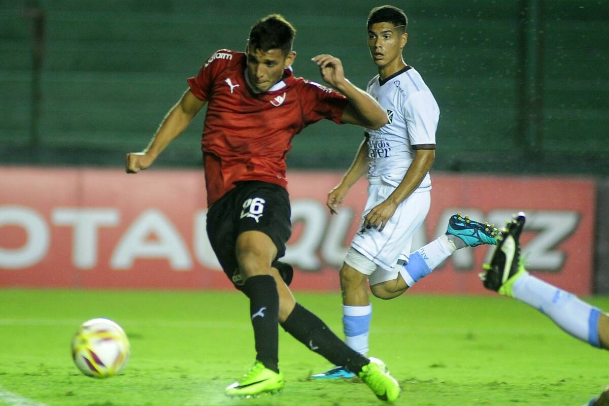 Mauro Molina, el joven delantero de Independiente, afectado de Covid-19