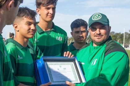 Mauro Scaloni en el club Matienzo, el club donde surgieron con su hermano Lionel