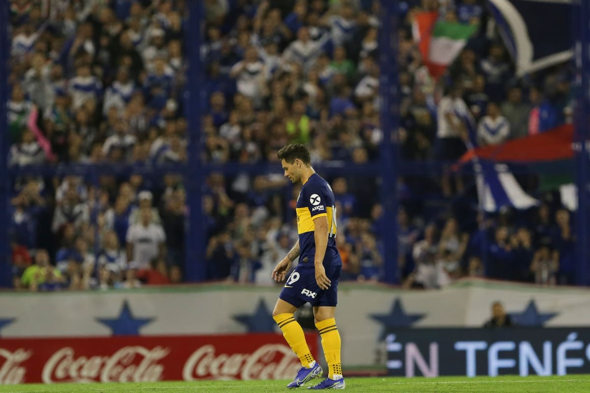 Mauro Zárate salió por Hurtado