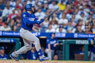 Max Muncy conecta jonrón de la ventaja y Dodgers vencen a Filis por 9 a 5
