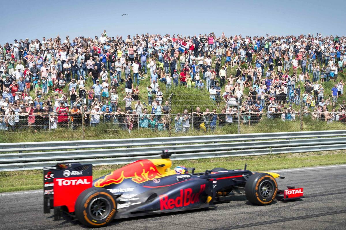Max Verstappen, al comando de un Red Bull , durante un ensayo en el circuito de Zandvoort, hace pocos meses. La Fórmula 1 regresará a Holanda en mayo de 2020