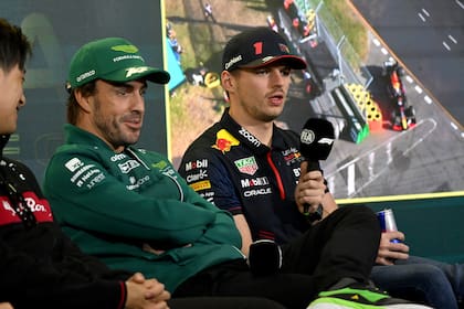 Max Verstappen eligió a Fernando Alonso como el piloto al que le gustaría "ver ganar" en la Fórmula 1, por encima de su compañero de Red Bull, Sergio "Checo" Pérez.