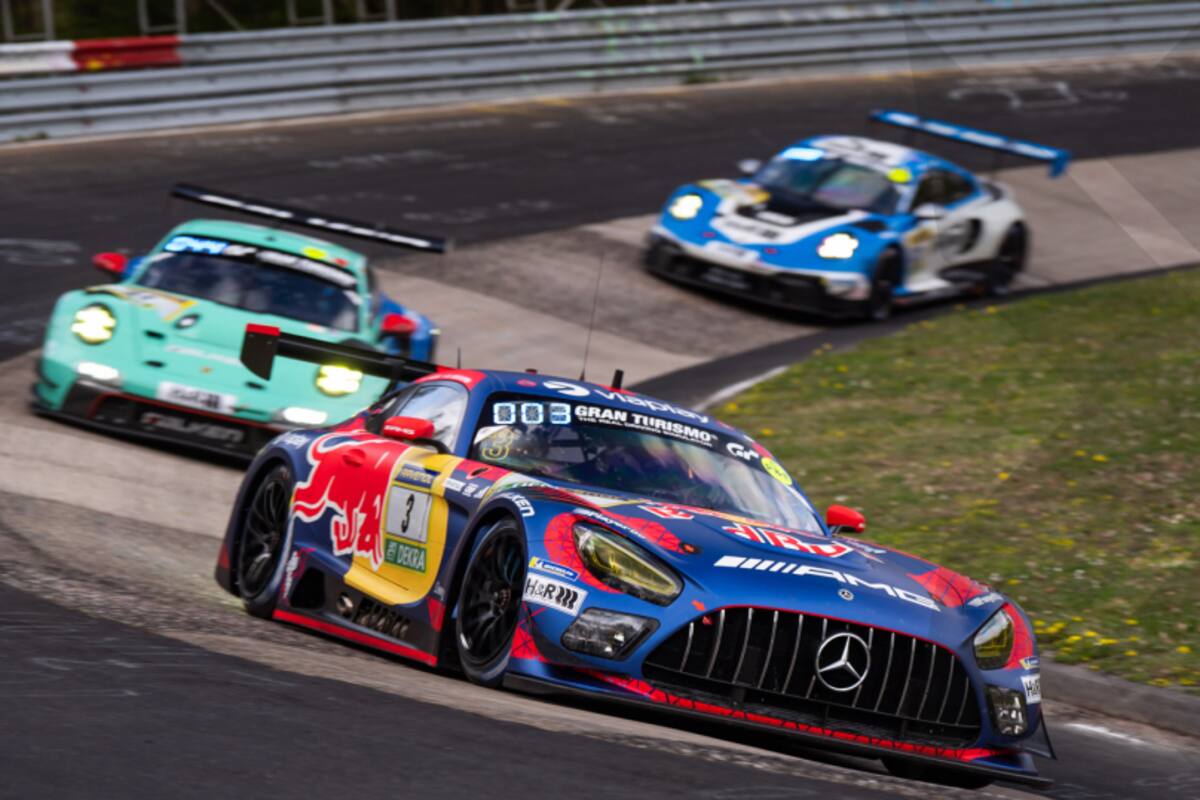 Max Verstappen ensayando en el Infierno Verde con un Mercedes-AMG GT3 EVO: el neerlandés participará el fin de semana de las 24 Horas de Nürburgring
