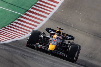 Max Verstappen fijó el tercer tiempo del día pero partirá segundo por la penalización a Charles Leclerc.