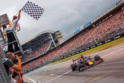 Max Verstappen, ganador de una alocada carrera en Hockenheim en 2019; el trazado alemán es una de las cuatro pistas de reserva que analiza la Fórmula 1