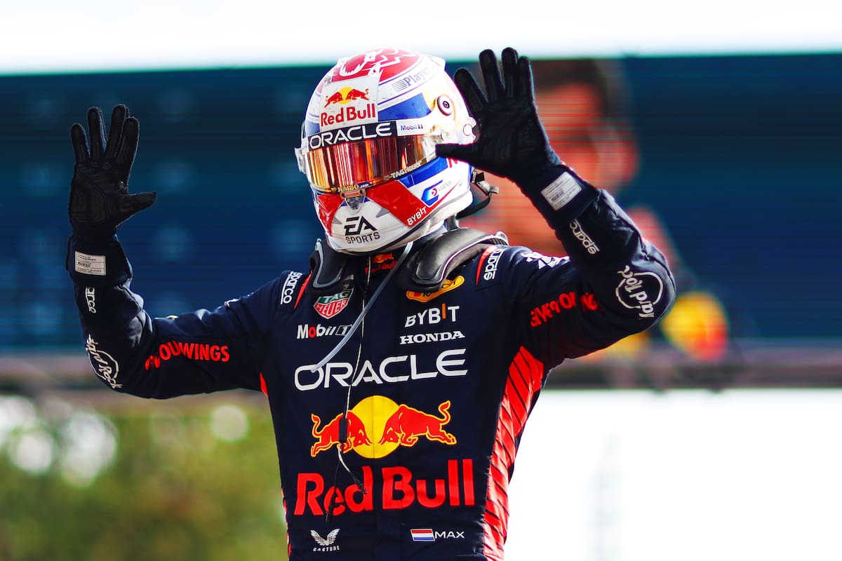 Max Verstappen ganó su décima carrera consecutiva y reescribió la historia de la Fórmula 1