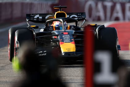 Max Verstappen no se resigna a entregar el número 1: el tetracampeón sigue dando batalla contra los McLaren, a seis fechas del desenlace del campeonato.