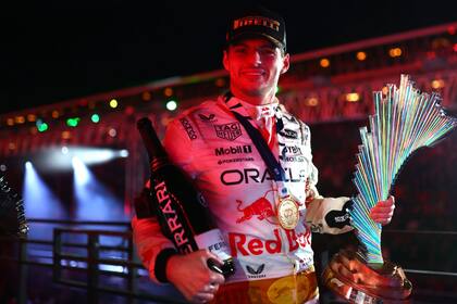 Max Verstappen se coronó en el Gran Premio de Las Vegas por 18ª ocasión en 21 carreras