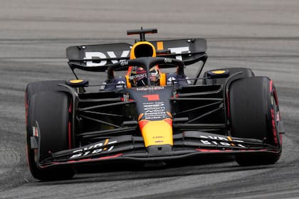Max Verstappen, tricampeón y favorito con su Red Bull en el Gran Premio de San Pablo, la única competencia de Fórmula 1 en Sudamérica.