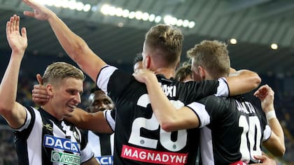 Maxi anotó por duplicado en la goleada de Udinese