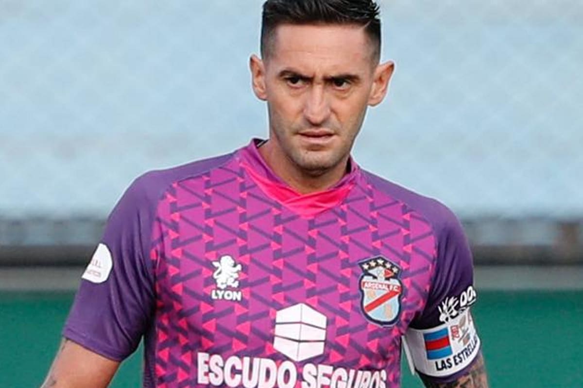 Maxi Gagliardo, arquero de Arsenal de Sarandí.