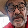 Maxi Ghione negó tener problemas de adicciones, habló de sus armas y se quebró