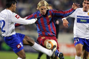 Maxi López, hace 20 años, durante su etapa en el Barcelona donde mejor le fue y más ganó (Photo by Denis Doyle/Getty Images)