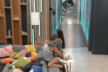Maxi y Juliana fueron la primera pareja en conformarse en la casa.