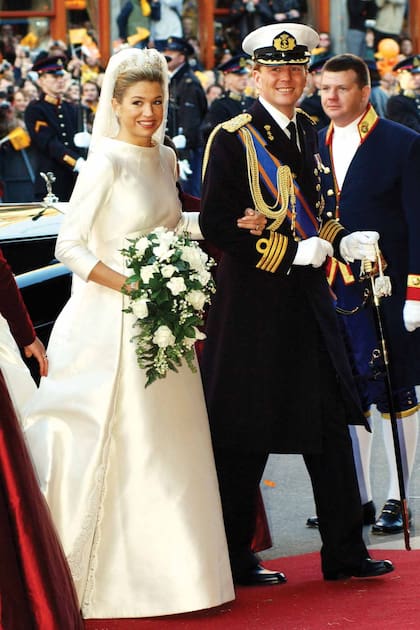 Máxima, el día de su boda, con la tiara de estrellas que el viernes pasado usó su hija.