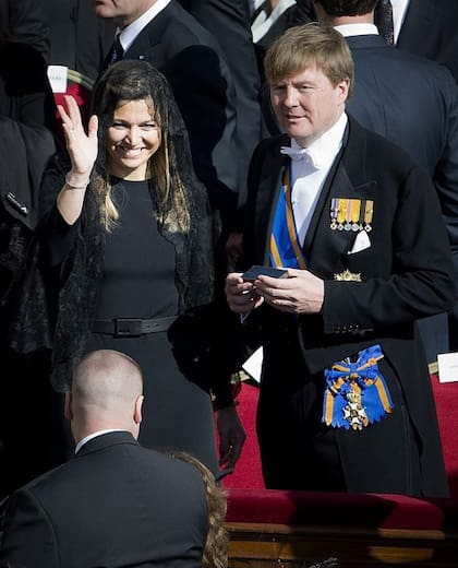 Máxima, se mostró muy conmovida durante la misa y el encuentro con el Papa