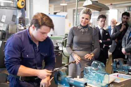 Máxima se trasladó a la ciudad de Eindhoven y recorrió una escuela de diseño (Foto: Instagram @koninklijkhuis)