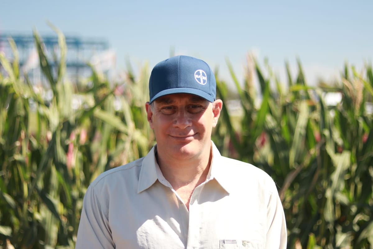 Maximiliano Cueto, Líder de Producto para Maíz y Producción de Cultivos en Bayer