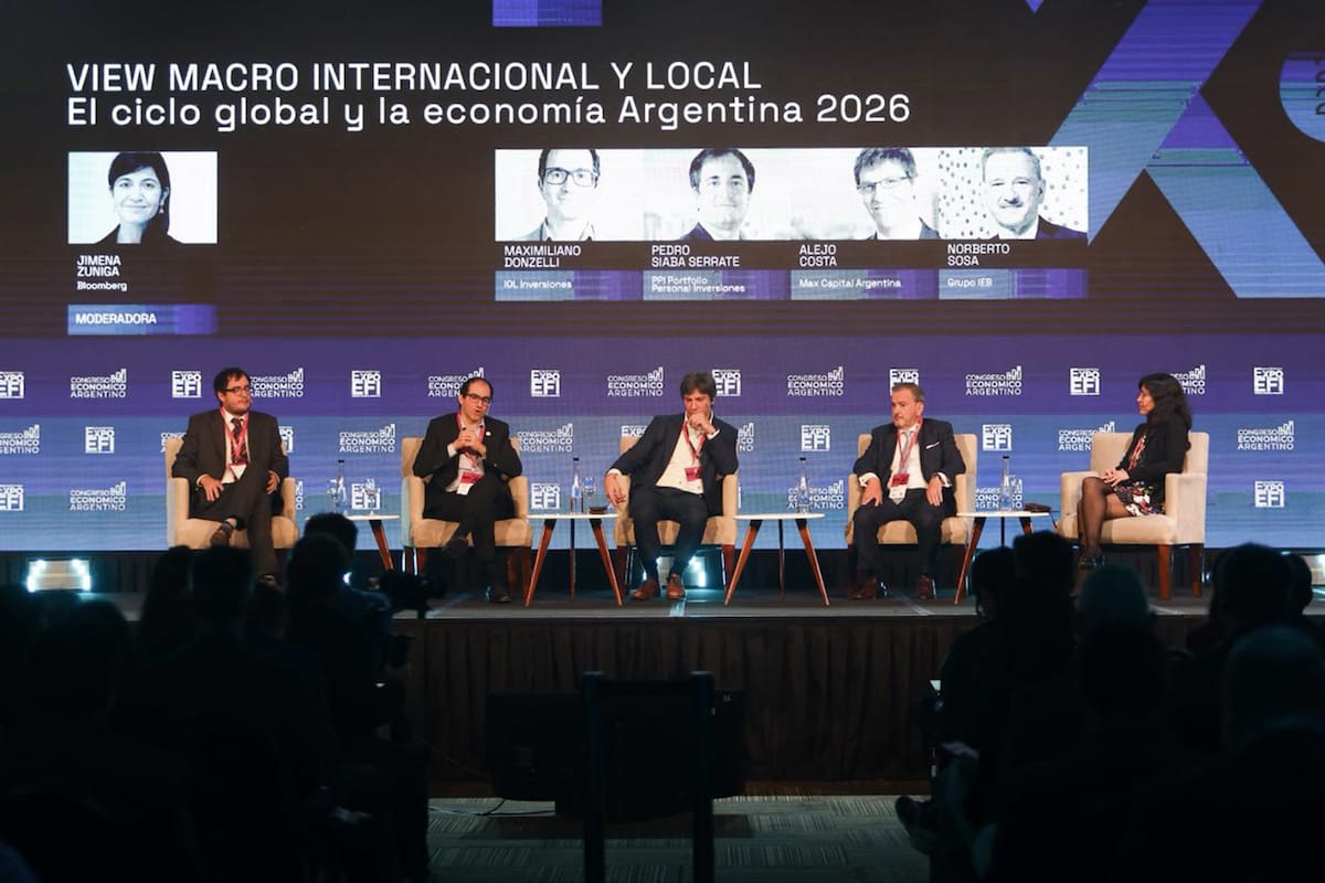 Maximiliano Donzelli (IOL), Pedro Siaba Serrate (PPI), Alejo Costa (Max Capital) y Norberto Sosa (Grupo IEB)