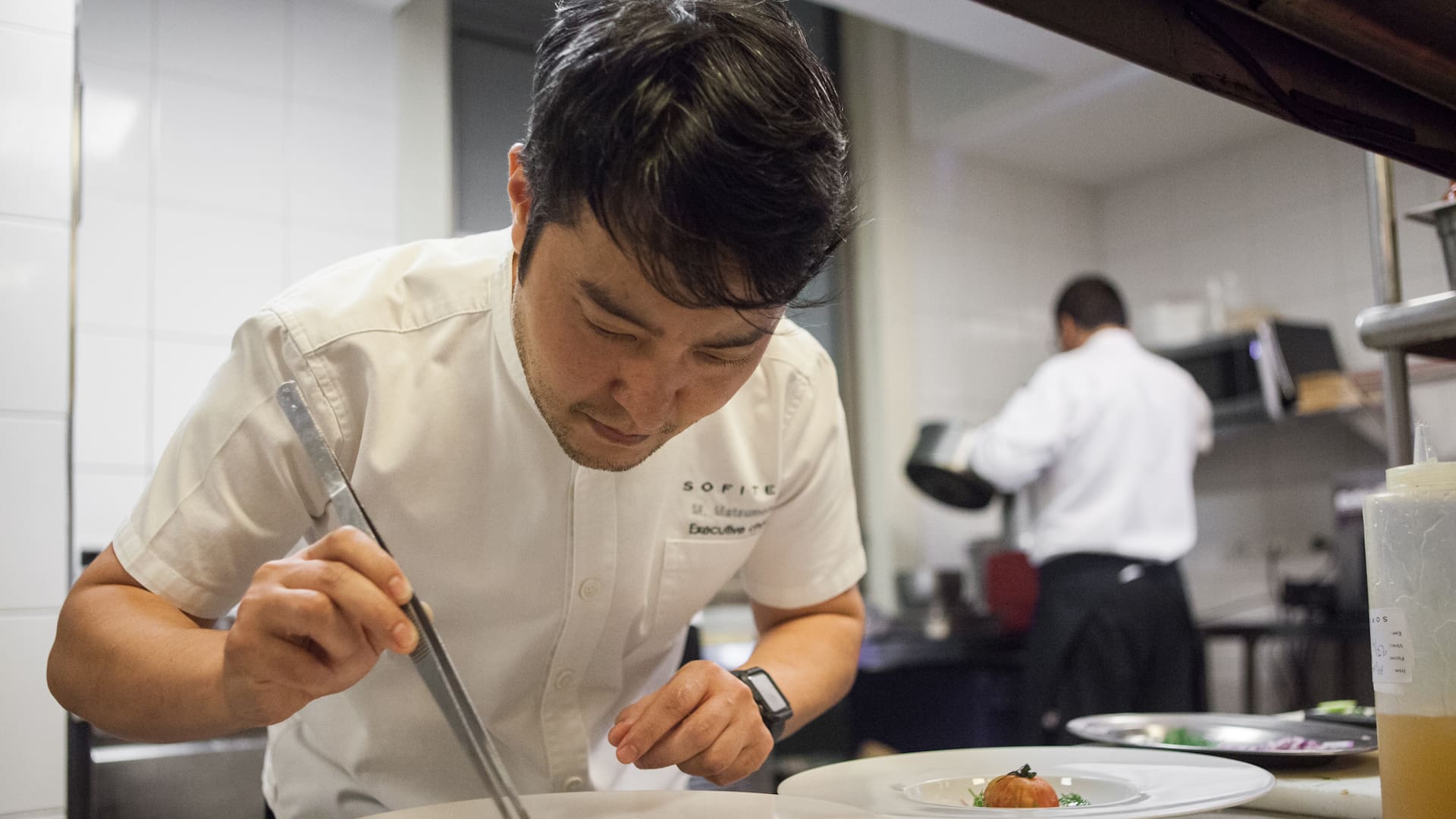 Maximiliano Matsumoto es chef ejecutivo en el Sofitel de Carrasco.