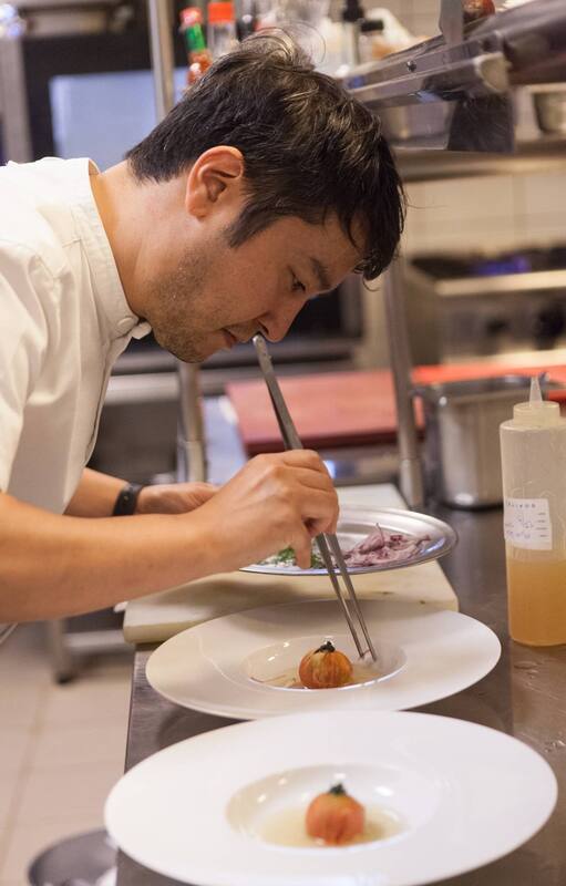 Maximiliano Matsumoto es chef ejecutivo en el Sofitel de Carrasco.