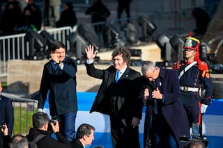 Milei en Rosario con Adorni y la plana mayor libertaria: “Belgrano fue el primer intelectual liberal”