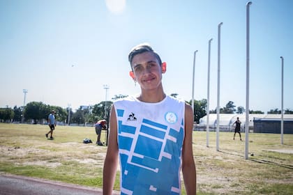 Maximiliano Villa, una vida llena de sueños en el atletismo luego de atravesar difíciles situaciones de salud
