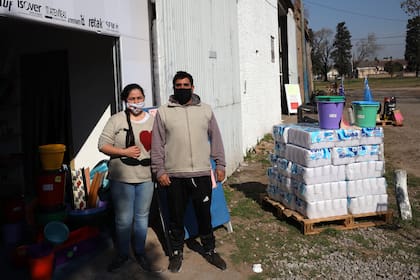 Maximiliano y Analía abrieron su propio local en plena pandemia